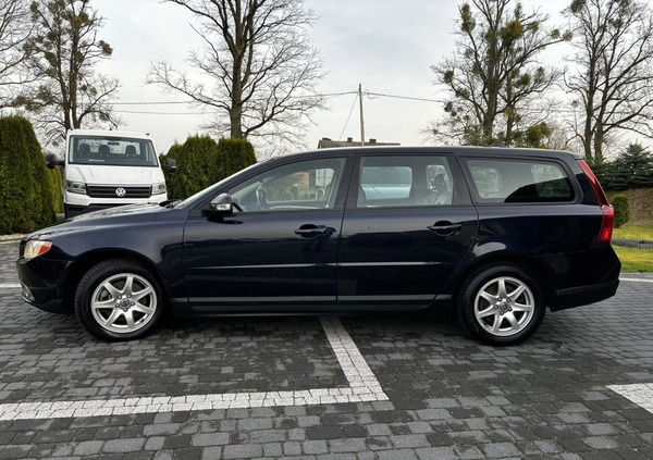 Volvo V70 cena 22800 przebieg: 338000, rok produkcji 2009 z Kisielice małe 211